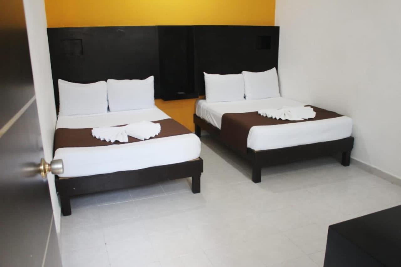 Ocean Front Boutique Hotel Плая дел Кармен Екстериор снимка