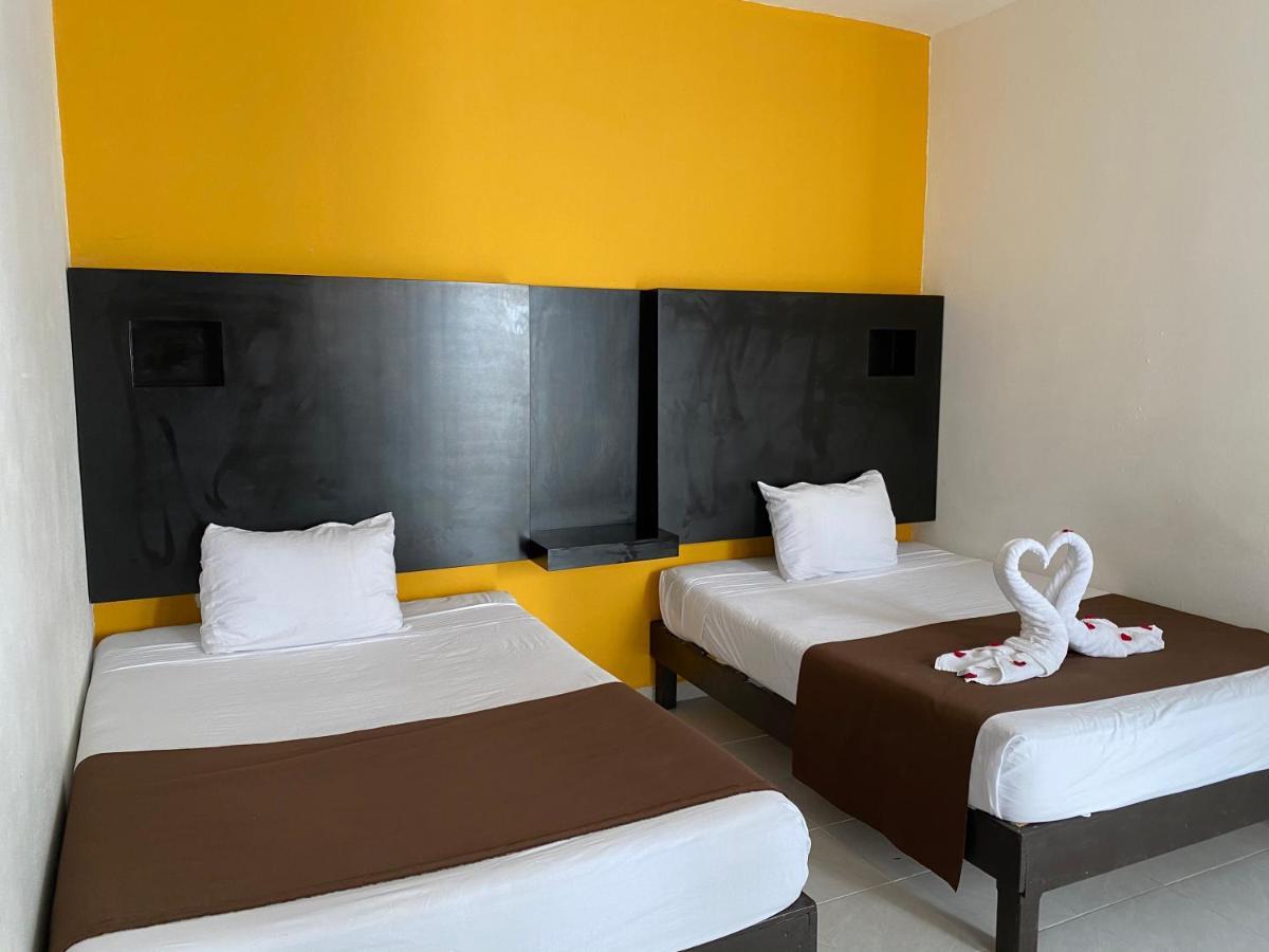 Ocean Front Boutique Hotel Плая дел Кармен Екстериор снимка